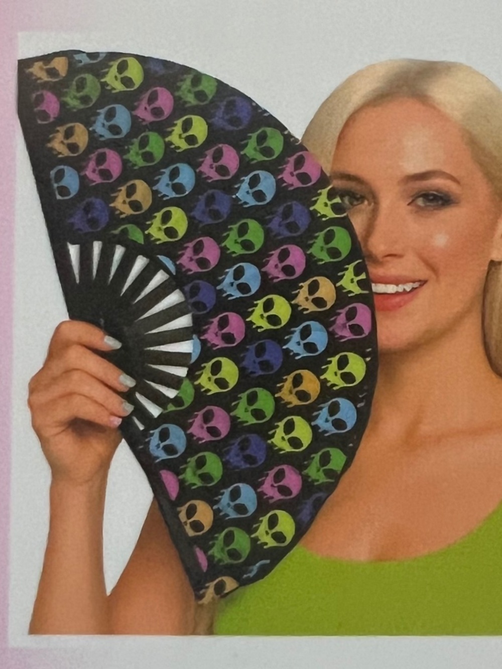 Clacking Fan - Alien Unisex NIB